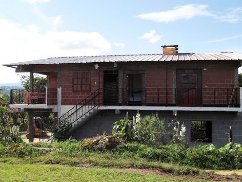 Hospedaje-Cabanas-Guacari-San-Agustin-Huila (6)